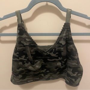 Ruby Ribbon Heritage Demiette Camo Print Size 38 Wire Free